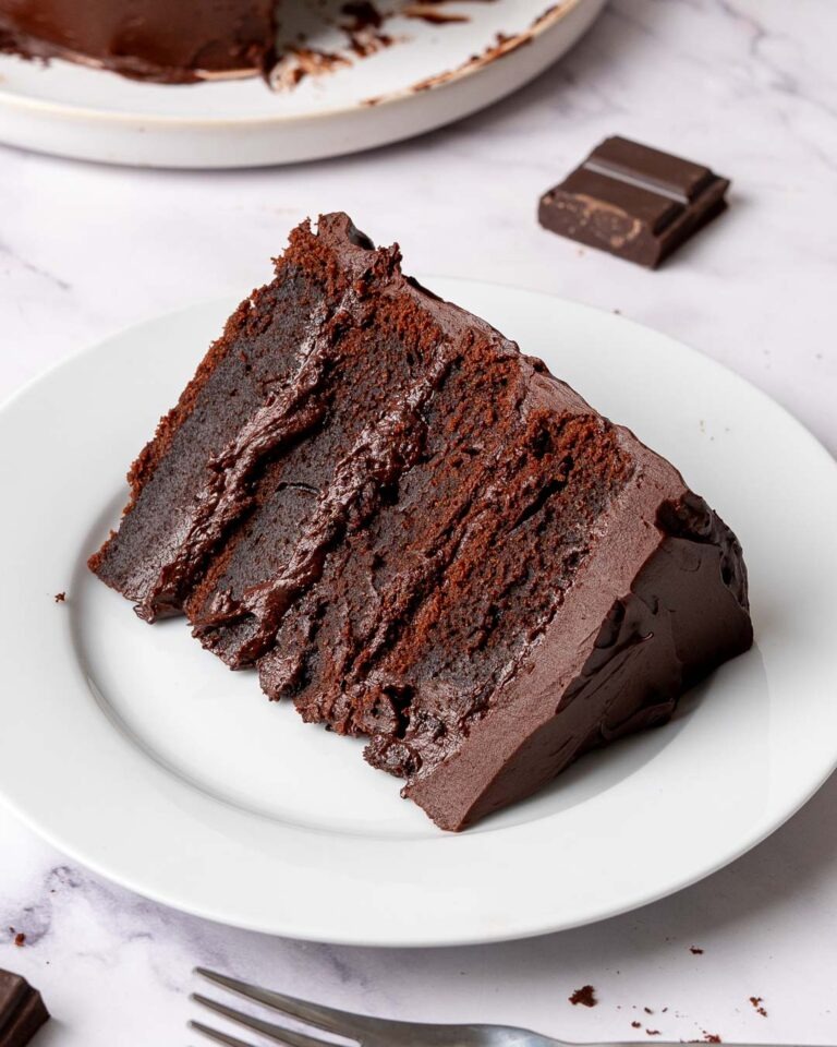 Chocolate Mud Cake - Ems Foodie Fix