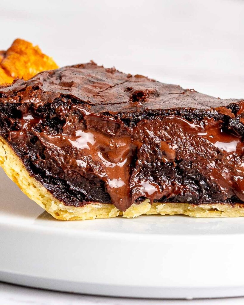 Slice of brownie nutella pie
