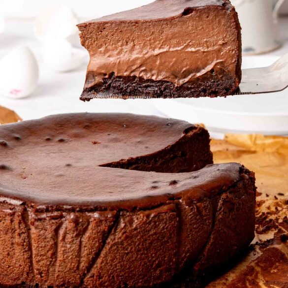 Chocolate brownie Basque cheesecake