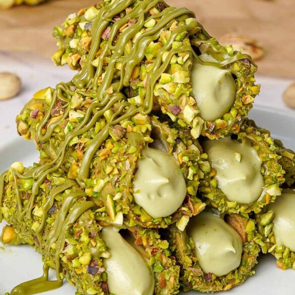 Cheat Air Fryer Pistachio Cannoli