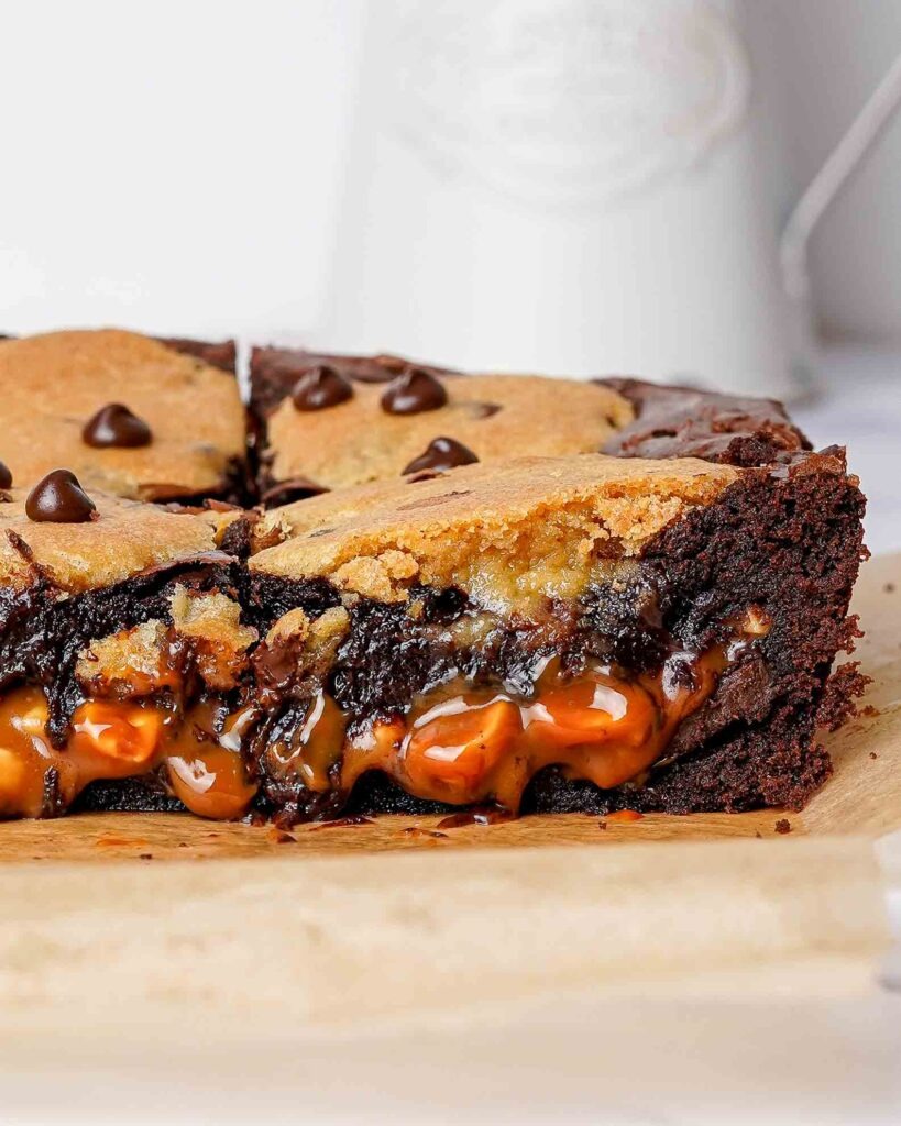 Snickers brookies- peanut caramel filling